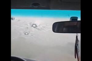 Una imagen del parabrisas del auto de Evo