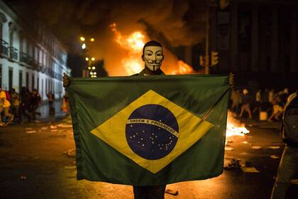 Una imagen emblemática de los disturbios en Río en junio último