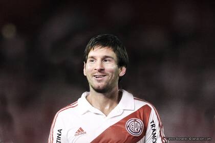 Una imagen que no pudo ser. Fotomontaje: Carlos Bonardi