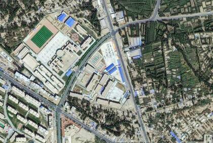 Una imagen satelital de 2019 de un centro de re-educación en la zona Hotan de Xinjiang, China.