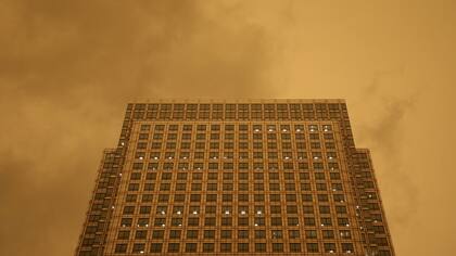 Toda la ciudad de vio envuelta en una inusual atmósfera provocada por el polvo que llegaba desde el Sahara