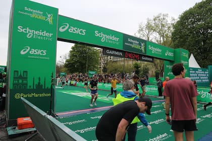 Una instantánea de la Maratón de París 2025
