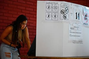 Elecciones en Paraguay: votaron los candidatos y el principal opositor pidió “seguridad militar” en puntos críticos