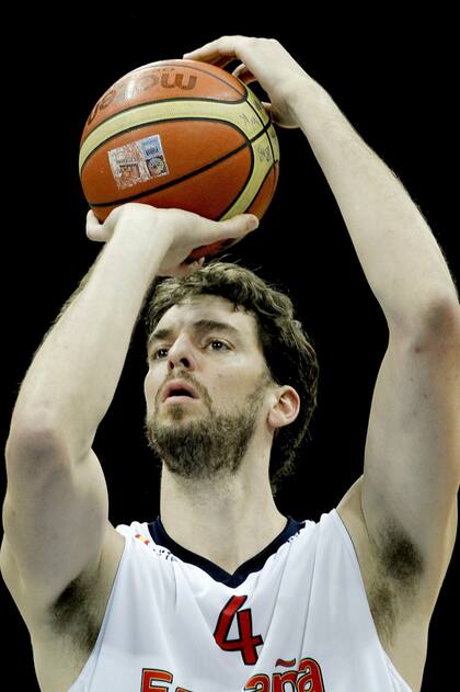 Una lesin dej al espaol, Pau Gasol, fuera del mundial