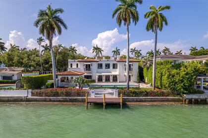 Una lujosa propiedad en Gorce Island, Miami Beach.