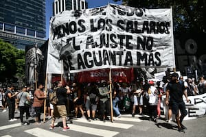 Una manifestación del Polo Obrero esta tarde durante la reunión del Consejo del Salario