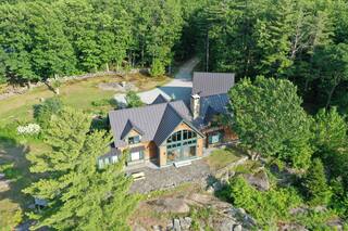 "Mansión escondida". La increíble propiedad donde cayó la expareja de Epstein