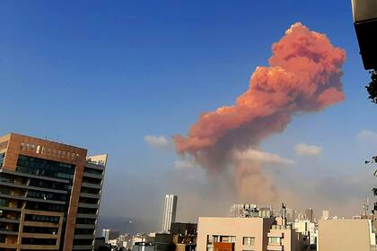 Una masiva explosión sacude a Beirut