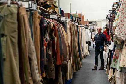 Una mirada a una de las cientos de motorhomes con el imponente vestuario