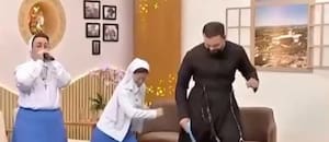 Una monja sorprendió con una demostración de beatbox en un programa de TV