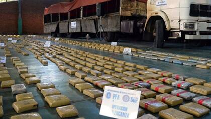Una muestra de la situación argentina: el reciente decomiso de 7000 kilos de marihuana