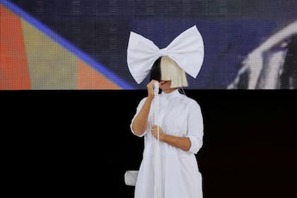 Siempre excéntrica, Sia reveló en una entrevista la fuerte depresión que atravesó luego de su inesperado divorcio