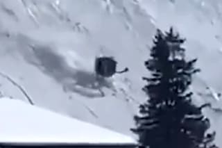 Horror en Suiza: una mujer de 61 años murió tras la caída al vacío del teleférico en el que viajaba