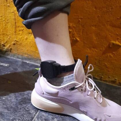 Una mujer fue capturada en la villa Zavaleta, donde vendía drogas en la casa donde cumplía prisión domiciliaria