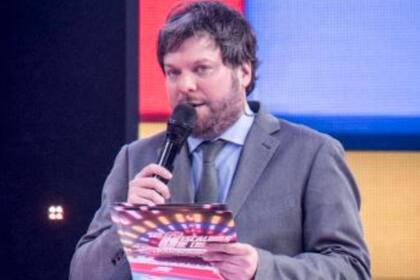 Una mujer ingresó al estudio de televisión de Los 8 escalones para increpar a Guido Kaczka