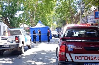 Salió a andar en bicicleta, se cayó y murió al ser atropellada por un colectivo