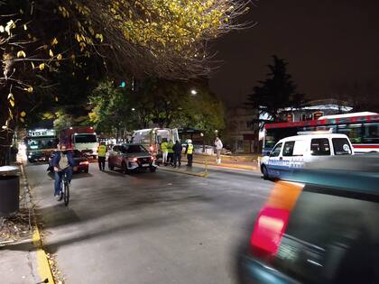 Una mujer murió atropellada por un colectivo en Vicente López.
