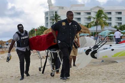Una mujer murió en Bahamas víctima del ataque de un tiburón
