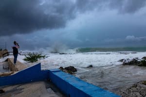 El huracán Ian se fortaleció, impactó en Cuba y se dirige a Florida: dónde y cuándo se prevé que golpee