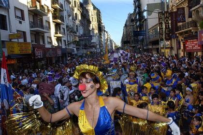 Una murga con los colores de Boca