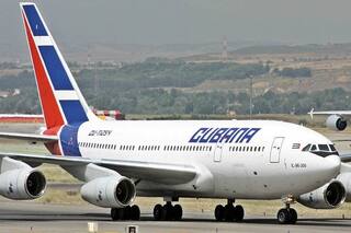 Cubana de Aviación canceló vuelos a Buenos Aires: denunció que los proveedores argentinos no le cargan combustible