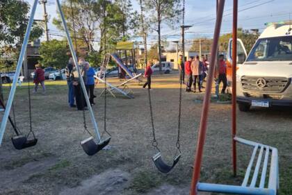 Una niña de 10 años murió al caer de una hamaca y golpearse la cabeza, ocurrió en una plaza de Villa Allende, Córdoba