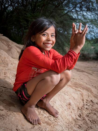 Una niña de la comunidad wichi de Pluma de Pato