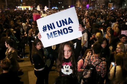 Las marchas #NiUnaMenos se extendieron por el país, como esta concentración en Córdoba