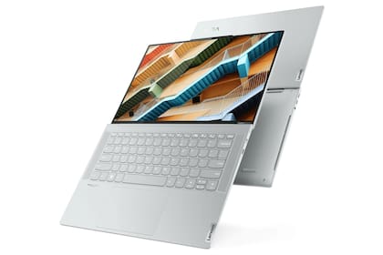 Una notebook Yoga Slim 7 Carbon de Lenovo