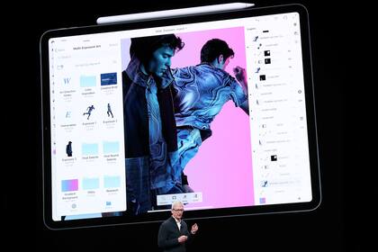 Una novedad para el iPad Pro de 2018 es la presencia de una versión completa de Photoshop