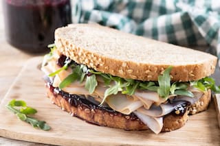 Qué es el turkey sándwich y cómo se prepara la nueva tendencia en comida rápida saludable