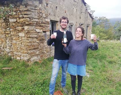 Una pareja de arquitectos transformó una propiedad deteriorada en Liguria en una casa ecológica