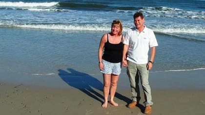 Una pareja tuvo que esperar 45 años para reencontrarse