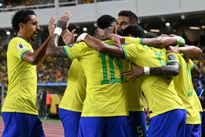Brasil empezó a expulsar los fantasmas de Qatar: goleó con un Neymar imperial y espía al campeón del mundo