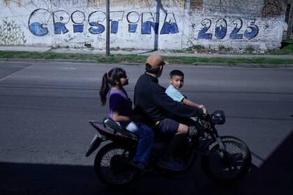 Una pintada que alude a la frustrada candidatura de Cristina Kirchner, en San Francisco Solano
