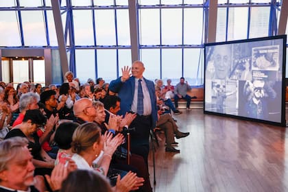 Una platea "íntima", poblada de afectos, amigos de la danza y personalidades de la cultura, acompañó a Wainrot en La Cúpula del Palacio Libertad