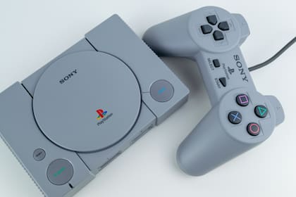 Una PlayStation original de 1994