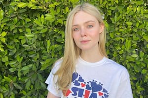 ¿Elle Fanning embarazada? La foto de la actriz que revolucionó las redes sociales