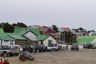 La nueva épica isleña busca distanciarse de los argentinos