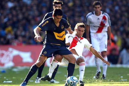 Una postal de Riquelme, ante River