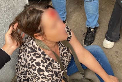 Una preceptora del Normal 2 de La Plata terminó herida tras intentar separar alumnos en una pelea