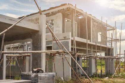 Una propiedad con tres dormitorios tiene un precio medio de venta publicado en US$300.000, mientras que una con cuatro dormitorios se ubica en US$490.266