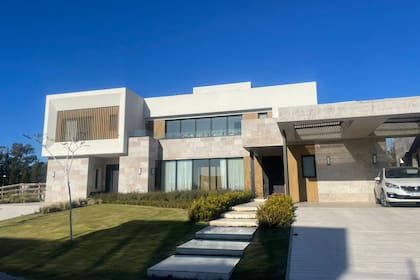 Una propiedad de cuatro dormitorios presenta un precio medio de publicación cercano a los US$485.982, según Zonaprop