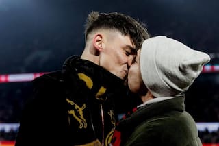 El árbitro que hizo historia en Alemania al pedirle matrimonio a su novio frente a todo un estadio de fútbol