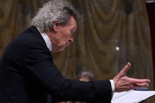 Una rara mirada a la Capilla Sixtina en un concierto privado sobre encuentros con ángeles