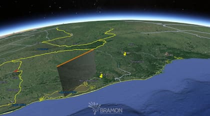 Una representación del recorrido de la bola de fuego que surcó el cielo de Brasil el pasado 30 de mayo