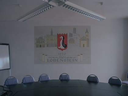Una sala de reuniones en el ayuntamiento de Bad Lobenstein, Alemania, 8 de diciembre de 2022.
