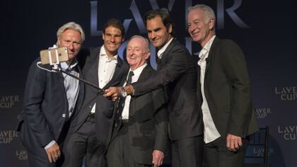 Una selfie con las estrellas: Borg, Nadal, Laver, Federer y McEnroe