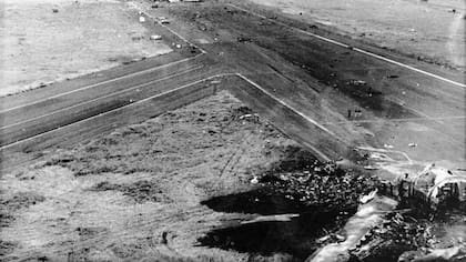 Una serie de infortunios provocó el choque de dos Boeing en el aeropuerto de Tenerife en 1977 (Getty Images)