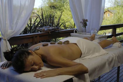 Una sesión de masajes en un lugar rodeado por la naturaleza agradará a las personas de Capricornio